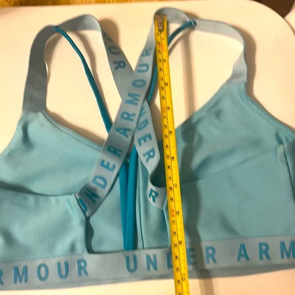 Under Armour Sports Bra Top - Picture 6 of 6